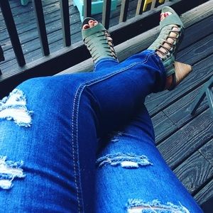 Vince Camuto Size 7.5